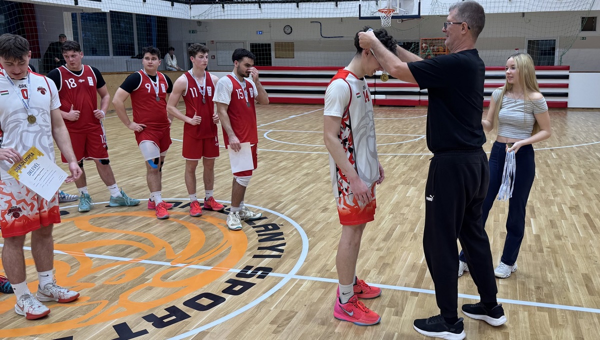 KosárDiákolimpia-1.hely KosárDiákolimpia-1.hely