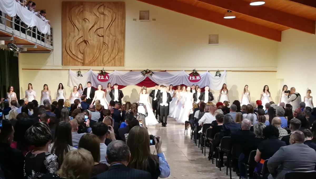 2025-12-13-Szalagavató-030