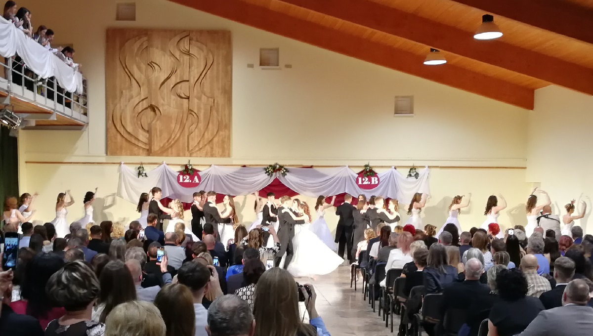 2025-12-13-Szalagavató-031