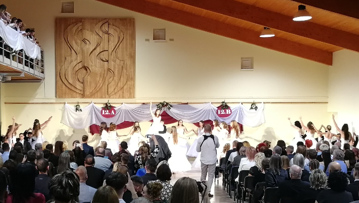 2025-12-13-Szalagavató-032