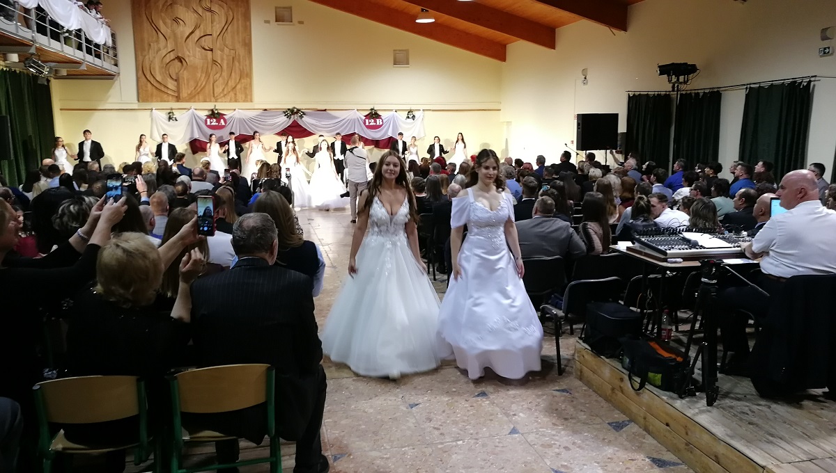 2025-12-13-Szalagavató-039