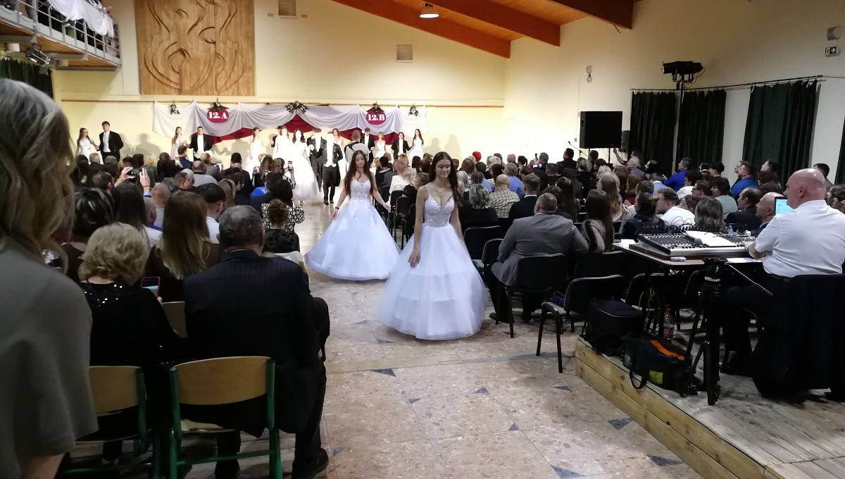 2025-12-13-Szalagavató-040