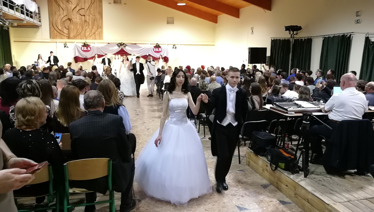 2025-12-13-Szalagavató-041