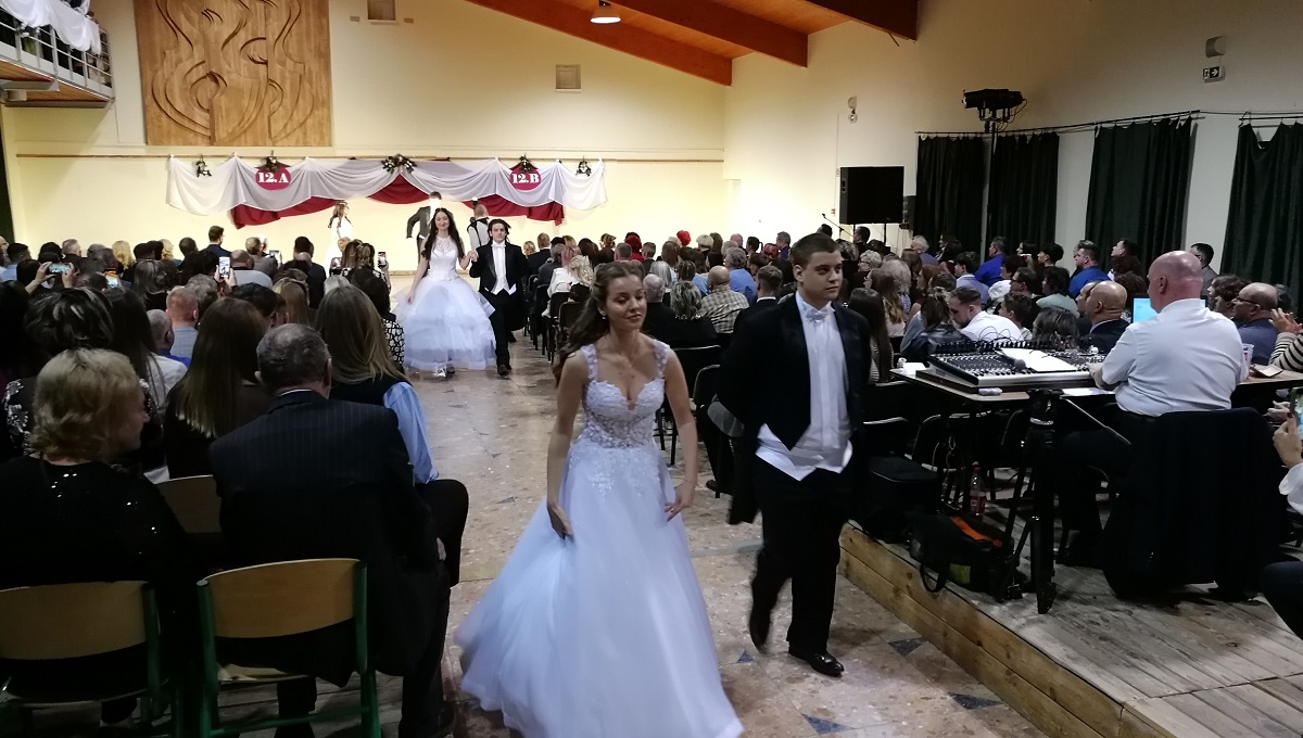 2025-12-13-Szalagavató-046