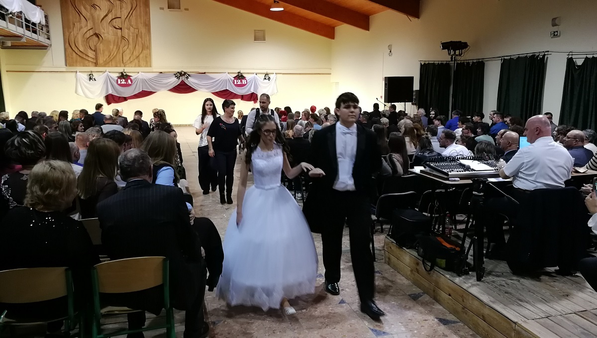 2025-12-13-Szalagavató-048