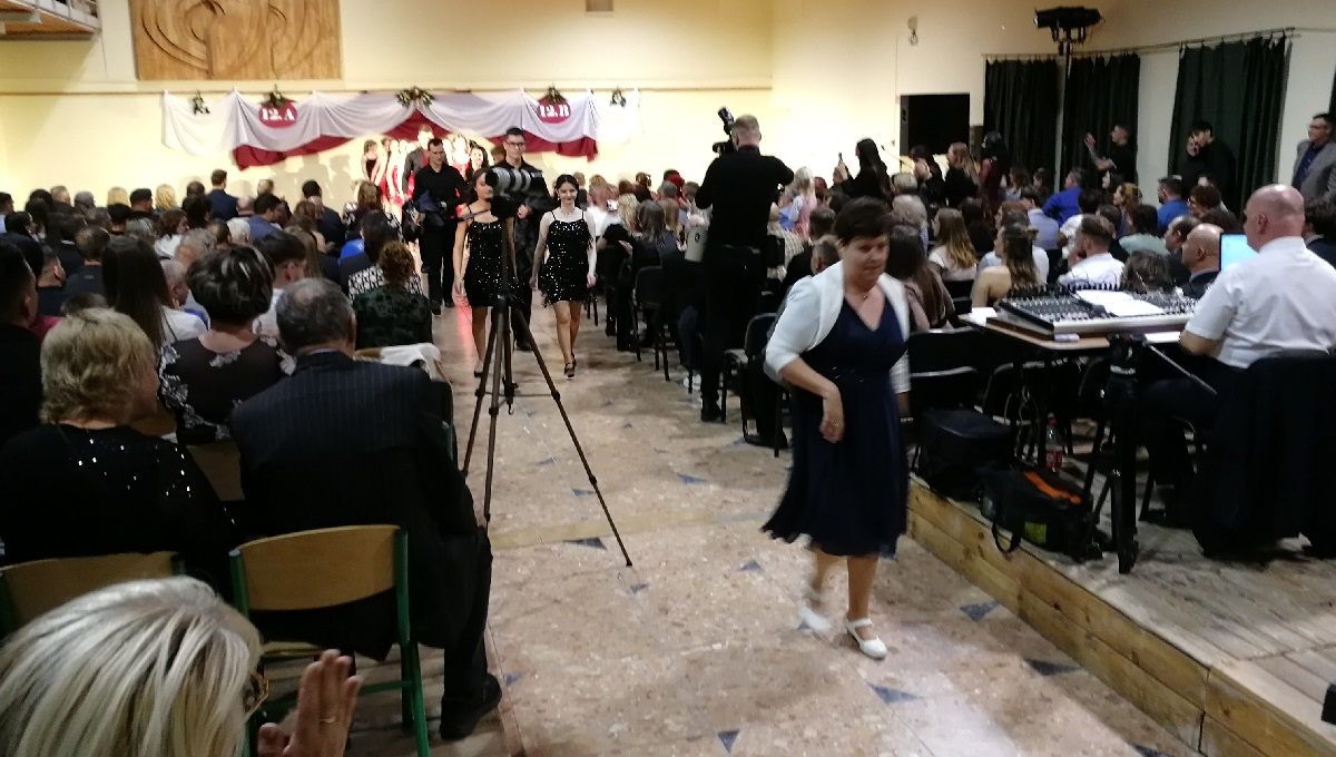 2025-12-13-Szalagavató-058