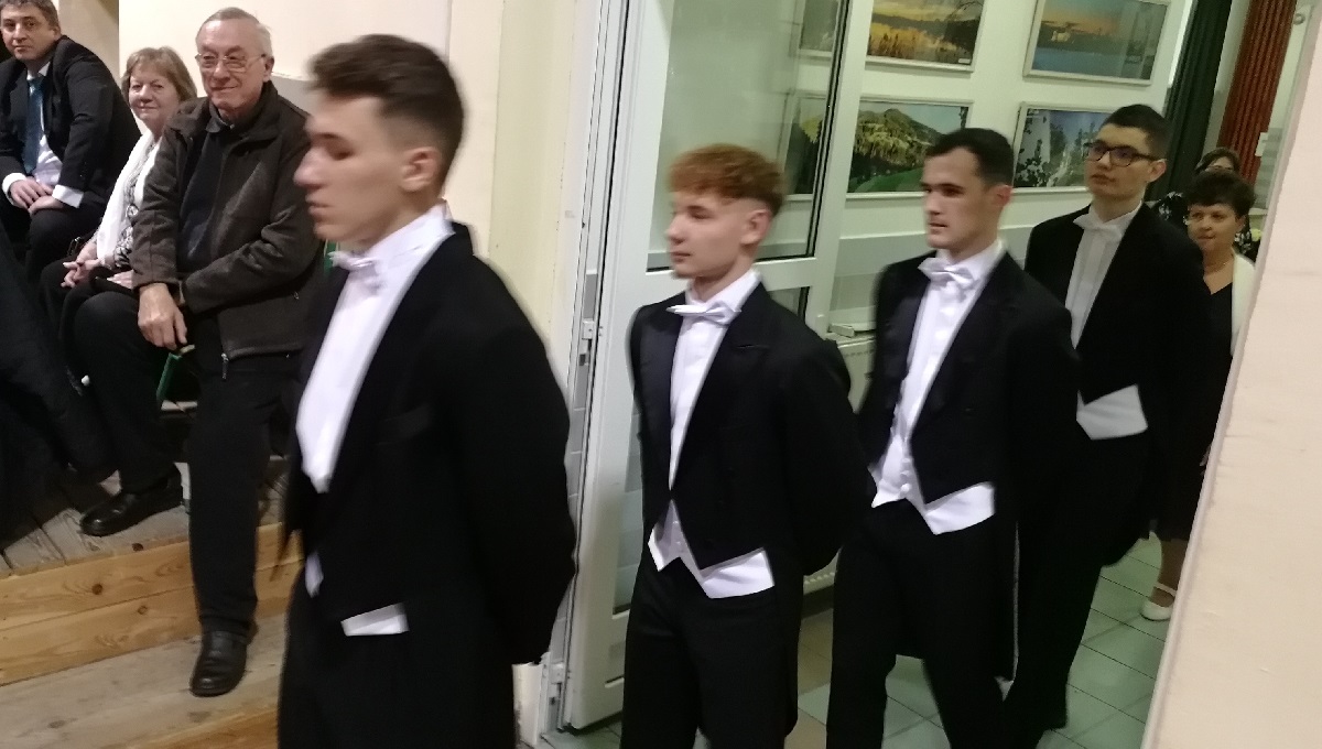 2025-12-13-Szalagavató-095