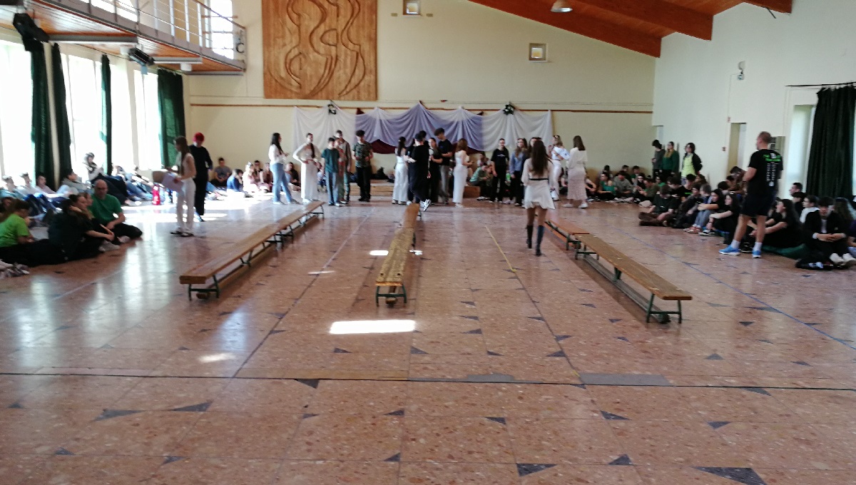 20260401-Borshowzas-19