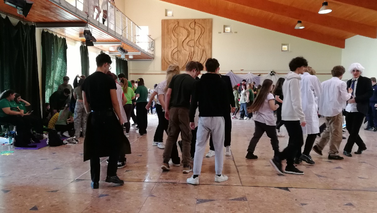 20260401-Borshowzas-45