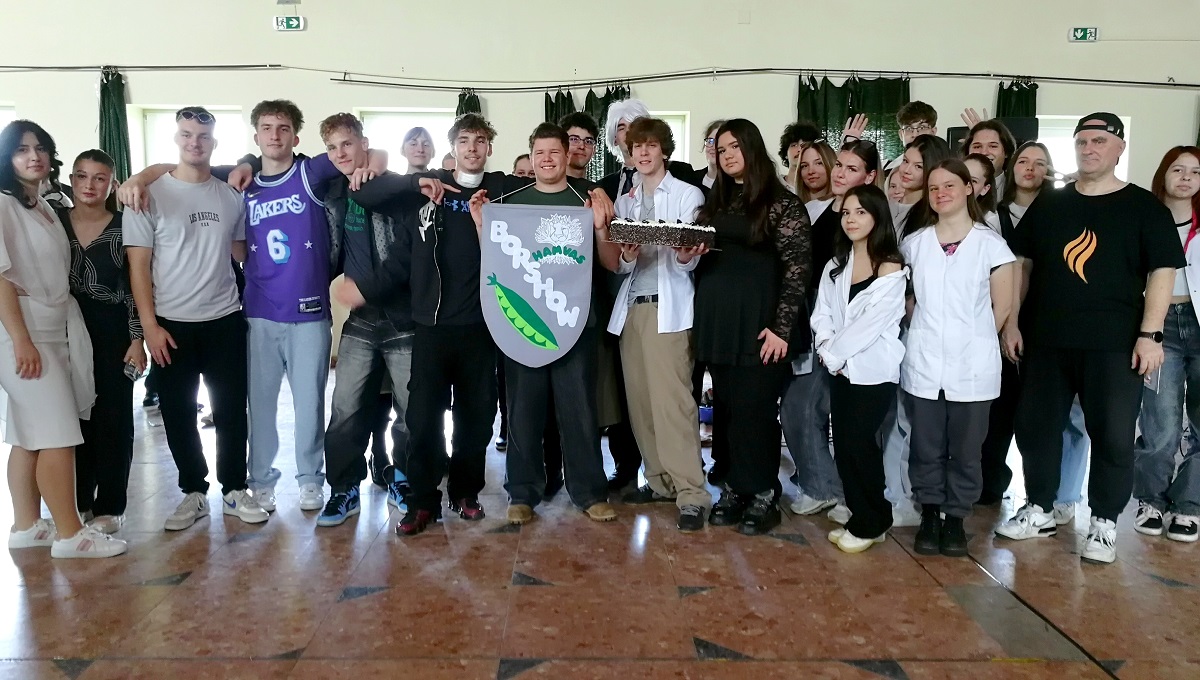 20260401-Borshowzas-80